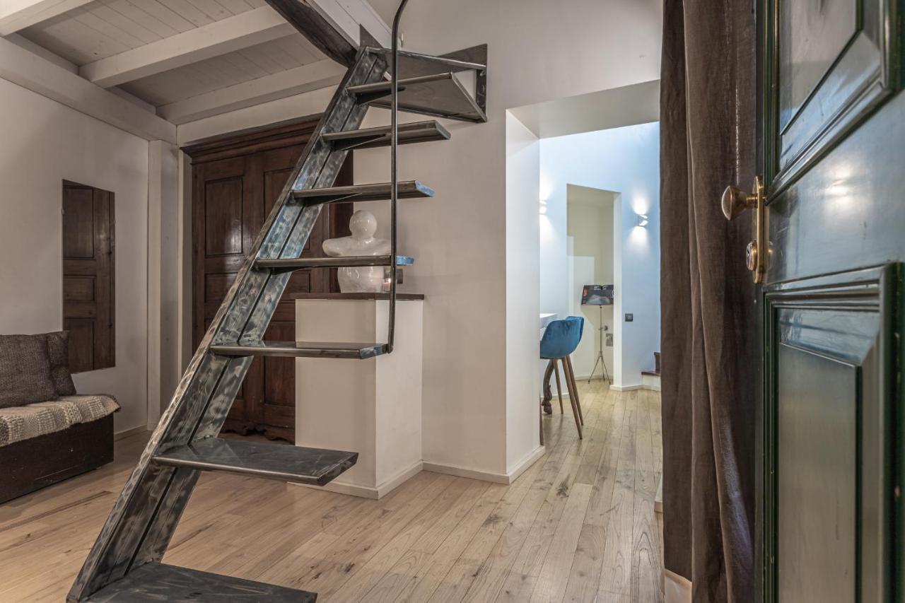 Lucrezia Apartment - Close To Piazza Navona Рим Екстер'єр фото