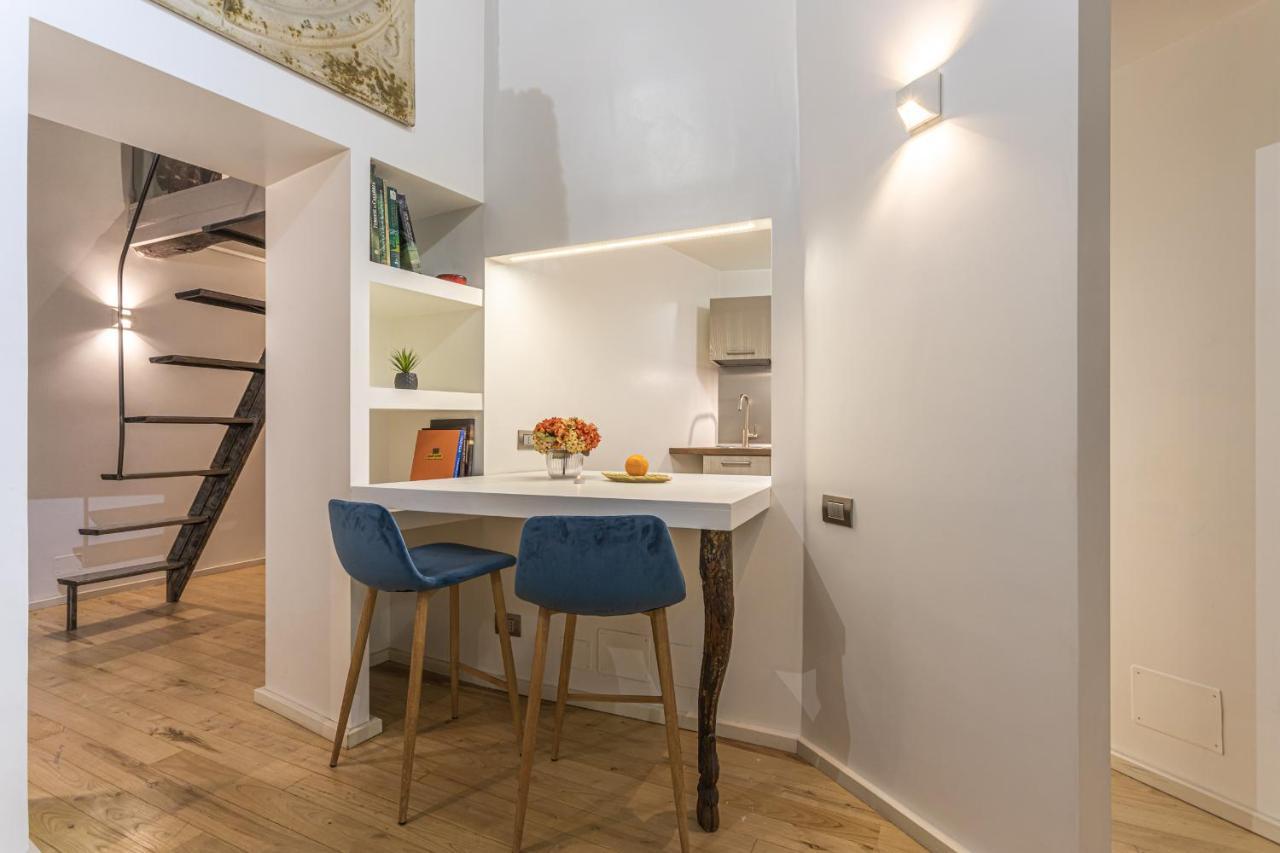 Lucrezia Apartment - Close To Piazza Navona Рим Екстер'єр фото