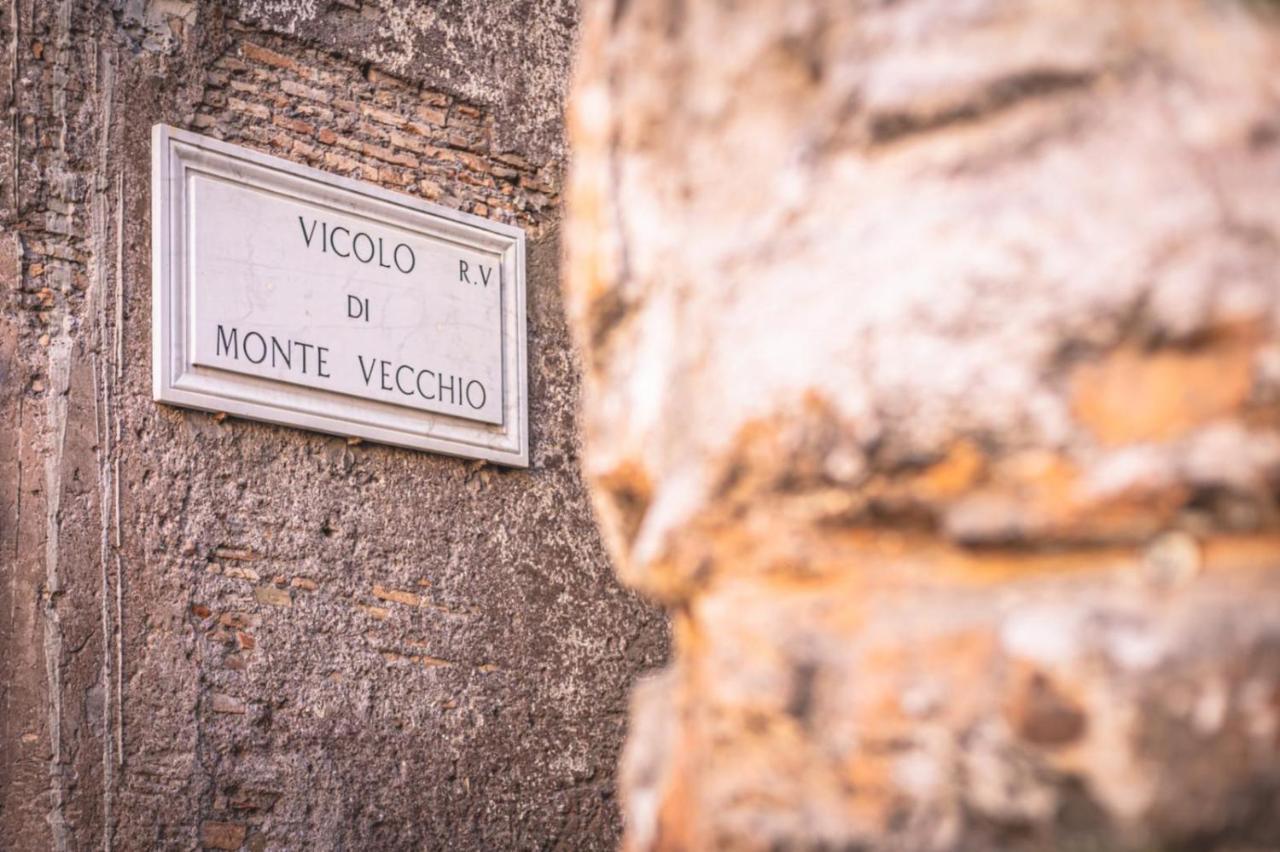 Lucrezia Apartment - Close To Piazza Navona Рим Екстер'єр фото